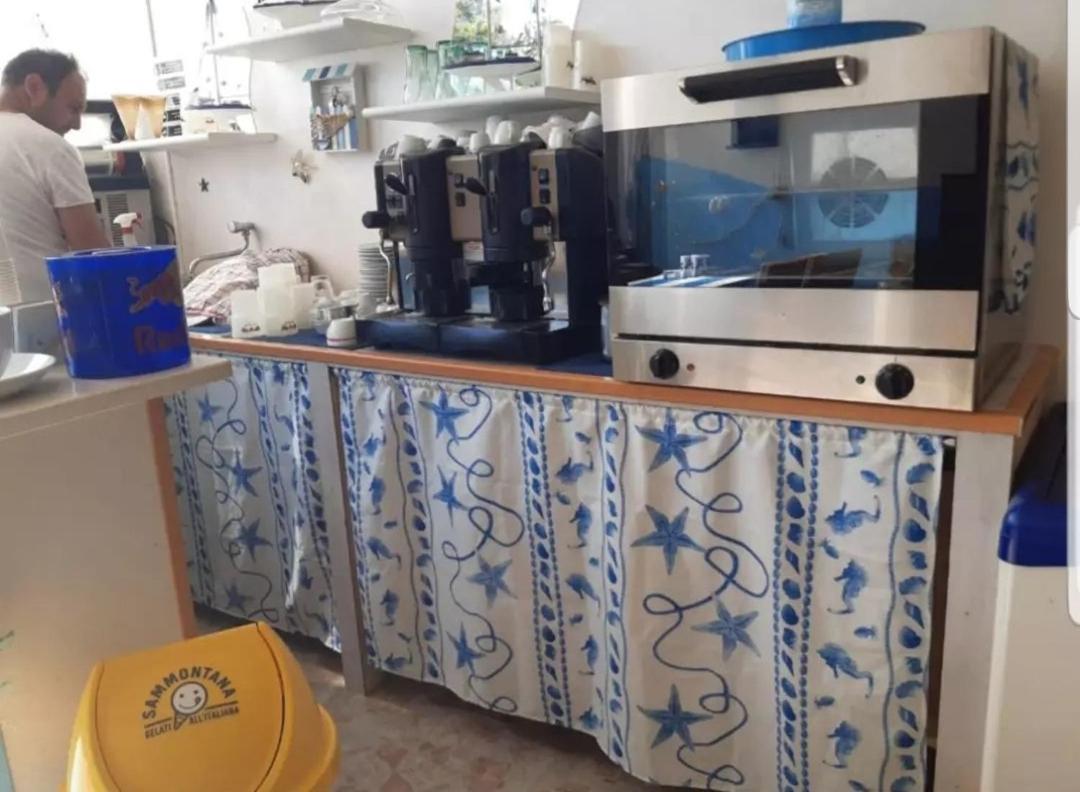 Casa Vacanze Leonardo Peschici Luaran gambar